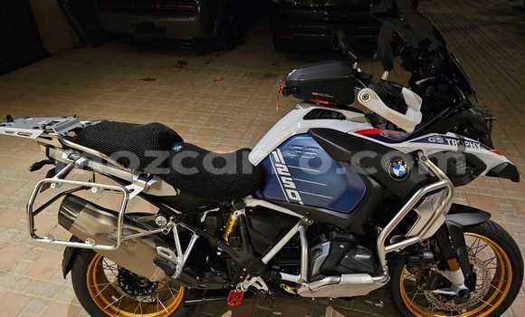 Comprar Usado BMW R1200GS Adventure Azul Moto em Maputo em Maputo Comprar Usado BMW R1200GS Adventure Azul Moto em Maputo em Maputo