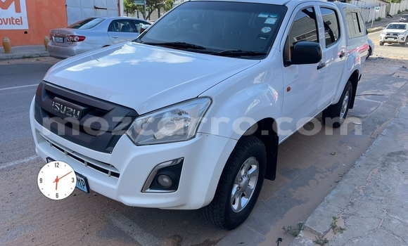 Comprar Usado Isuzu D-MAX Branco Carro em Maputo em Maputo Comprar Usado Isuzu D-MAX Branco Carro em Maputo em Maputo