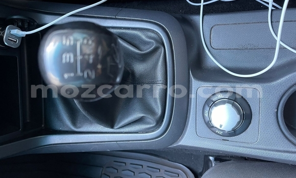 Comprar Usado Isuzu D-MAX Branco Carro em Maputo em Maputo Comprar Usado Isuzu D-MAX Branco Carro em Maputo em Maputo