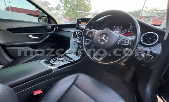 Comprar Usado Mercedes-Benz C-Classe De outros Carro em Maputo em Maputo Comprar Usado Mercedes-Benz C-Classe De outros Carro em Maputo em Maputo