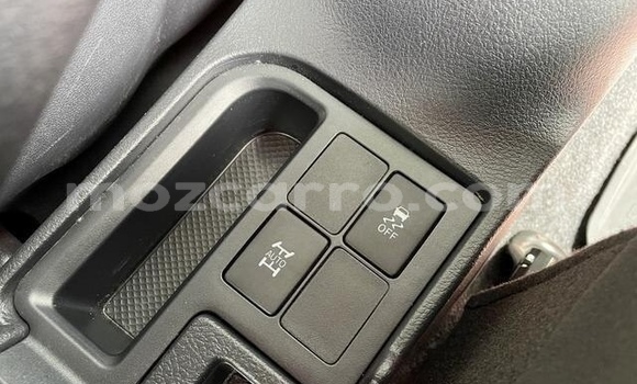 Nunua Ilio tumika Toyota Vitz Nyingine Gari ndani ya Maputo nchini Maputo Nunua Ilio tumika Toyota Vitz Nyingine Gari ndani ya Maputo nchini Maputo