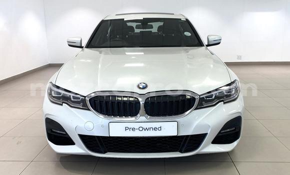 Nunua Ilio tumika BMW 3-Series Nyeupe Gari ndani ya Maputo nchini Maputo Nunua Ilio tumika BMW 3-Series Nyeupe Gari ndani ya Maputo nchini Maputo