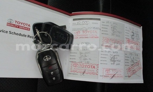 Nunua Ilio tumika Toyota Hilux Nyeupe Gari ndani ya Maputo nchini Maputo Nunua Ilio tumika Toyota Hilux Nyeupe Gari ndani ya Maputo nchini Maputo