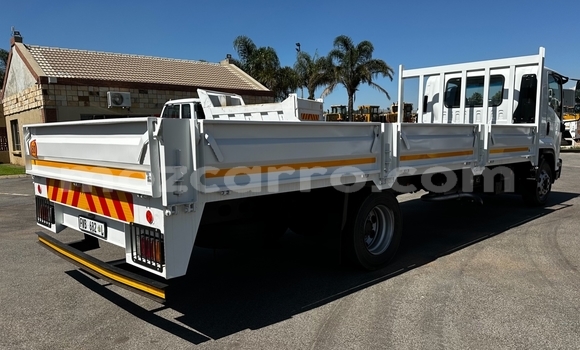 Buy Used Isuzu FTR 850 White Truck in Maputo in Maputo Buy Used Isuzu FTR 850 White Truck in Maputo in Maputo