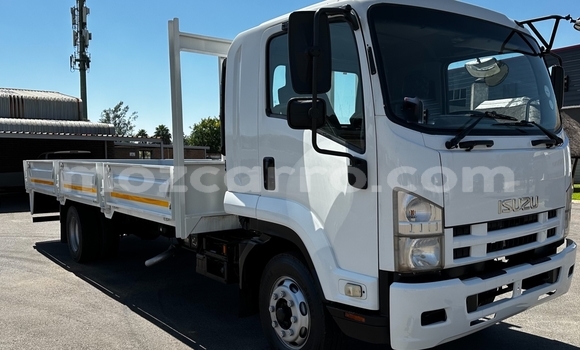 Buy Used Isuzu FTR 850 White Truck in Maputo in Maputo Buy Used Isuzu FTR 850 White Truck in Maputo in Maputo