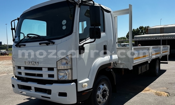 Buy Used Isuzu FTR 850 White Truck in Maputo in Maputo Buy Used Isuzu FTR 850 White Truck in Maputo in Maputo