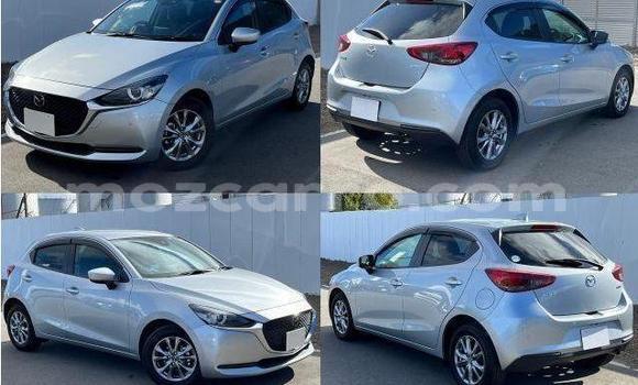 Nunua Ilio tumika Mazda Mazda 2 Fedha Gari ndani ya Maputo nchini Maputo Nunua Ilio tumika Mazda Mazda 2 Fedha Gari ndani ya Maputo nchini Maputo