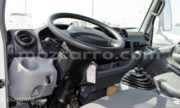 Comprar Importar Hino 300 Series Branco Caminhão em Import - Dubai em Cabo Delgado Comprar Importar Hino 300 Series Branco Caminhão em Import - Dubai em Cabo Delgado