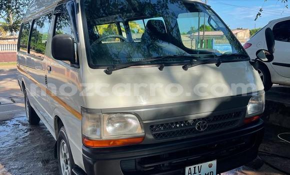 Comprar Novo Toyota Hiace Branco Carro em Maputo em Maputo Comprar Novo Toyota Hiace Branco Carro em Maputo em Maputo