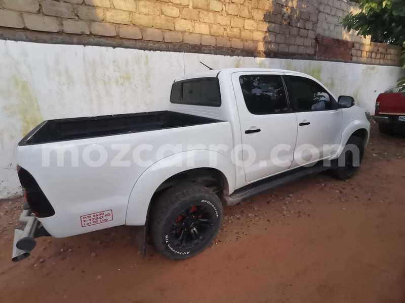 Big with watermark toyota hilux maputo maputo 13608