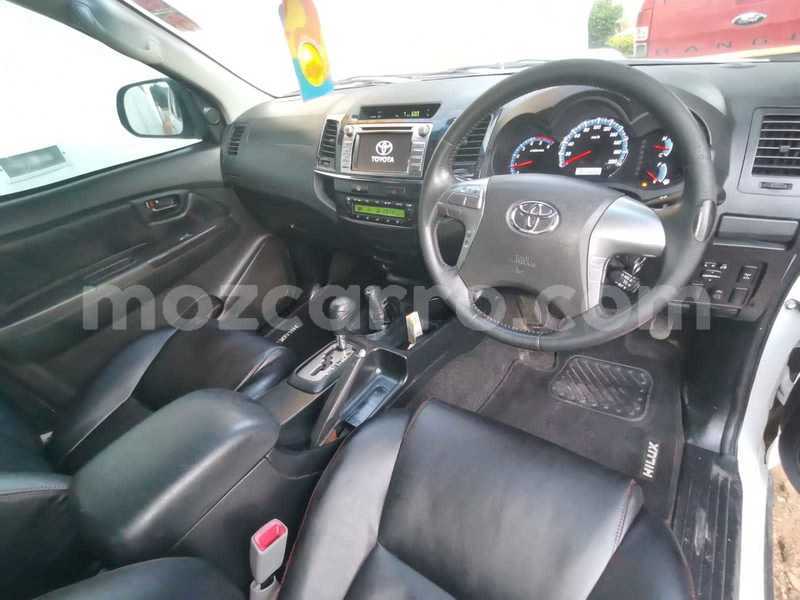 Big with watermark toyota hilux maputo maputo 13608