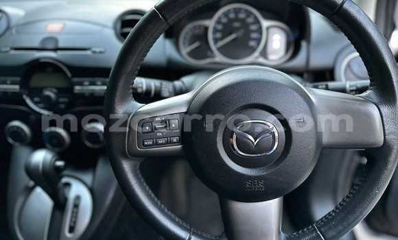 Nunua Ilio tumika Mazda Demio Nyeusi Gari ndani ya Maputo nchini Maputo Nunua Ilio tumika Mazda Demio Nyeusi Gari ndani ya Maputo nchini Maputo