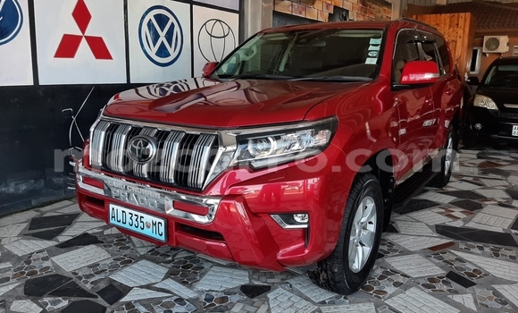 Nunua Mpya Toyota Prado Nyekundu Gari ndani ya Maputo nchini Maputo