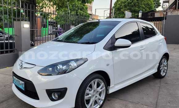 Comprar Novo Mazda Demio Branco Carro em Maputo em Maputo Comprar Novo Mazda Demio Branco Carro em Maputo em Maputo
