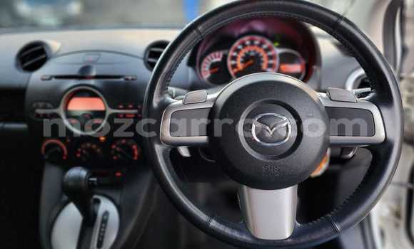 Comprar Novo Mazda Demio Branco Carro em Maputo em Maputo Comprar Novo Mazda Demio Branco Carro em Maputo em Maputo