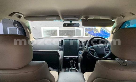 Buy New Toyota Land Cruiser White Car in Maputo in Maputo Buy New Toyota Land Cruiser White Car in Maputo in Maputo