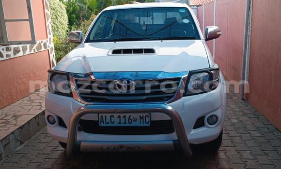 Buy Used Toyota Hilux White Car in Maputo in Maputo Buy Used Toyota Hilux White Car in Maputo in Maputo