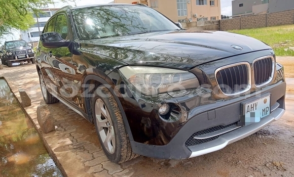 Nunua Ilio tumika BMW X1 Nyeusi Gari ndani ya Maputo nchini Maputo Nunua Ilio tumika BMW X1 Nyeusi Gari ndani ya Maputo nchini Maputo