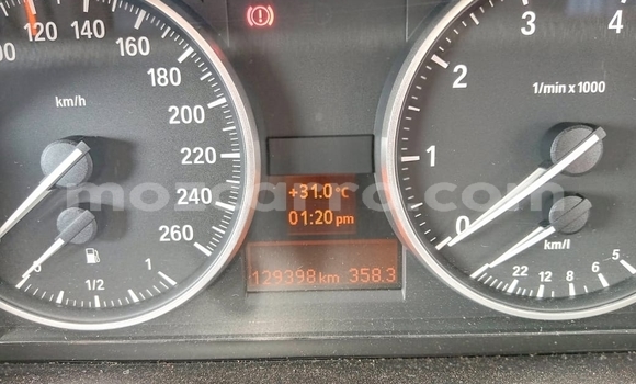 Nunua Ilio tumika BMW X1 Nyeusi Gari ndani ya Maputo nchini Maputo Nunua Ilio tumika BMW X1 Nyeusi Gari ndani ya Maputo nchini Maputo