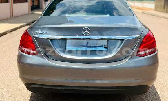 Nunua Ilio tumika Mercedes-Benz C-Classe Nyingine Gari ndani ya Maputo nchini Maputo Nunua Ilio tumika Mercedes-Benz C-Classe Nyingine Gari ndani ya Maputo nchini Maputo