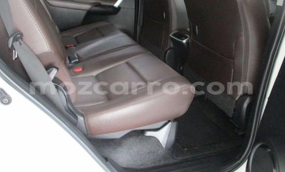 Comprar Usado Toyota Fortuner Branco Carro em Maputo em Maputo Comprar Usado Toyota Fortuner Branco Carro em Maputo em Maputo