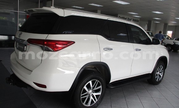 Comprar Usado Toyota Fortuner Branco Carro em Maputo em Maputo Comprar Usado Toyota Fortuner Branco Carro em Maputo em Maputo