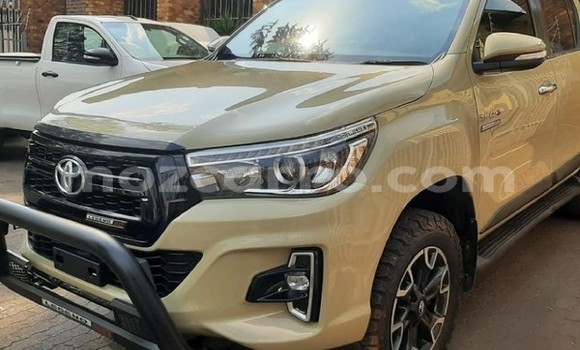 Tenga Tsaru Toyota Hilux Zvimwe Mota in Inhambane in Inhambane Tenga Tsaru Toyota Hilux Zvimwe Mota in Inhambane in Inhambane