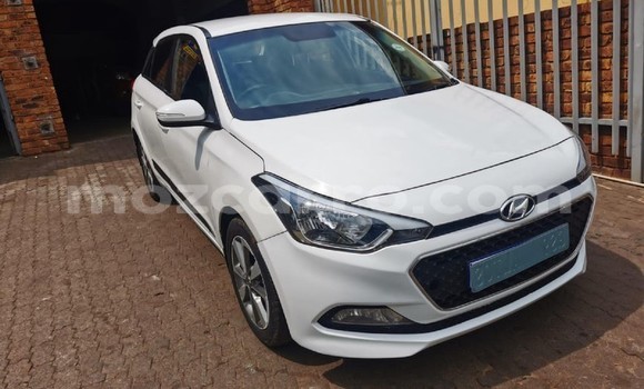 Nunua Ilio tumika Hyundai i20 Nyeupe Gari ndani ya Manhiça nchini Maputo Nunua Ilio tumika Hyundai i20 Nyeupe Gari ndani ya Manhiça nchini Maputo
