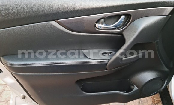 Comprar Usado Nissan X-Trail De outros Carro em Manica em Manica Comprar Usado Nissan X-Trail De outros Carro em Manica em Manica