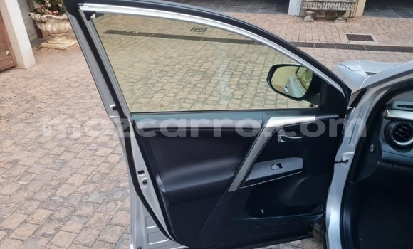 Buy Used Toyota RAV4 Silver Car in Manhiça in Maputo Buy Used Toyota RAV4 Silver Car in Manhiça in Maputo
