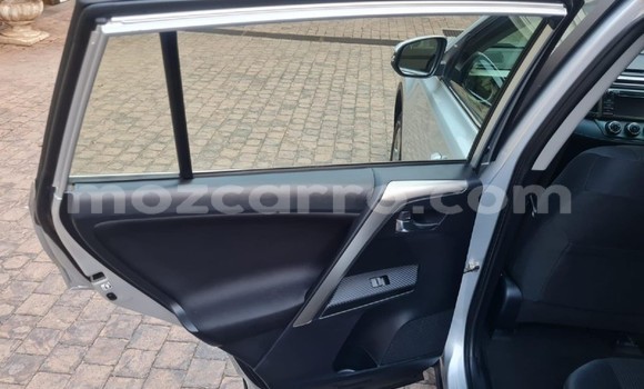 Buy Used Toyota RAV4 Silver Car in Manhiça in Maputo Buy Used Toyota RAV4 Silver Car in Manhiça in Maputo