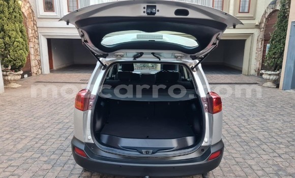 Buy Used Toyota RAV4 Silver Car in Manhiça in Maputo Buy Used Toyota RAV4 Silver Car in Manhiça in Maputo