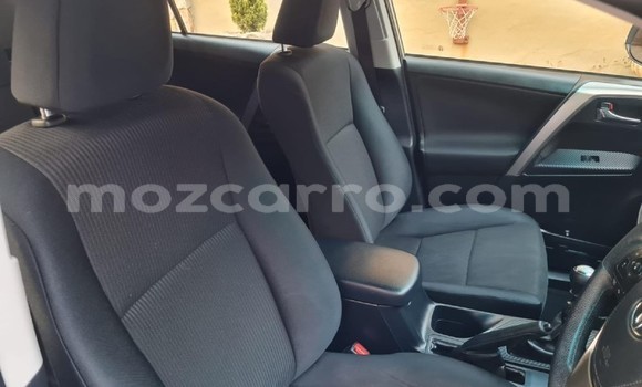 Buy Used Toyota RAV4 Silver Car in Manhiça in Maputo Buy Used Toyota RAV4 Silver Car in Manhiça in Maputo