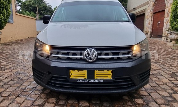Tenga Tsaru Volkswagen Caddy Chena Mota in Maputo in Maputo Tenga Tsaru Volkswagen Caddy Chena Mota in Maputo in Maputo