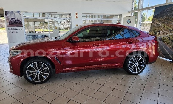 Comprar Usado BMW X4 Vermelho Carro em Maputo em Maputo