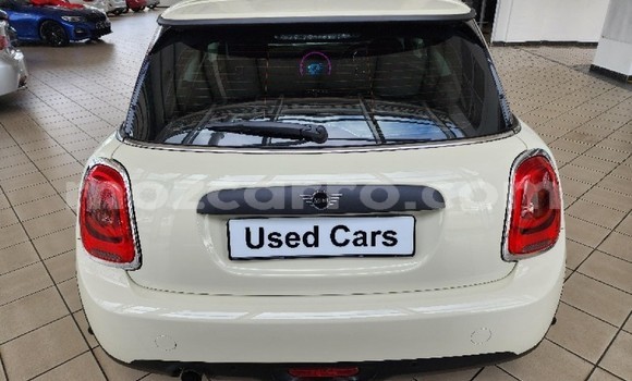 Buy Used MINI Hatch Other Car in Maputo in Maputo Buy Used MINI Hatch Other Car in Maputo in Maputo