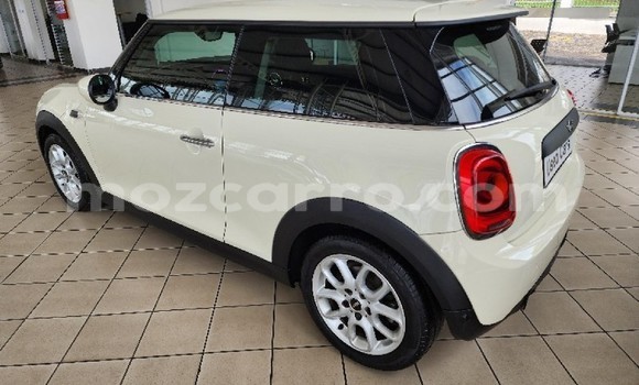 Buy Used MINI Hatch Other Car in Maputo in Maputo Buy Used MINI Hatch Other Car in Maputo in Maputo