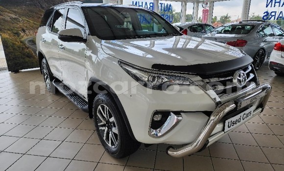Tenga Tsaru Toyota Fortuner Chena Mota in Inhambane in Inhambane Tenga Tsaru Toyota Fortuner Chena Mota in Inhambane in Inhambane