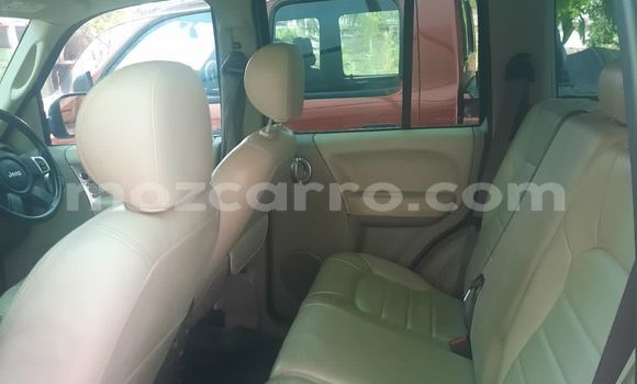 Comprar Usado Jeep Cherokee De outros Carro em Maputo em Maputo Comprar Usado Jeep Cherokee De outros Carro em Maputo em Maputo