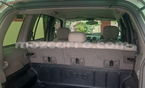 Comprar Usado Jeep Cherokee De outros Carro em Maputo em Maputo Comprar Usado Jeep Cherokee De outros Carro em Maputo em Maputo