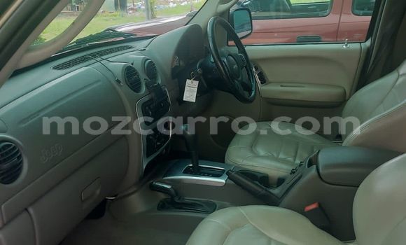 Comprar Usado Jeep Cherokee De outros Carro em Maputo em Maputo Comprar Usado Jeep Cherokee De outros Carro em Maputo em Maputo