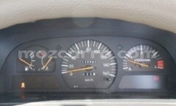 Nunua Ilio tumika Toyota Coaster Nyeupe Gari ndani ya Maputo nchini Maputo Nunua Ilio tumika Toyota Coaster Nyeupe Gari ndani ya Maputo nchini Maputo