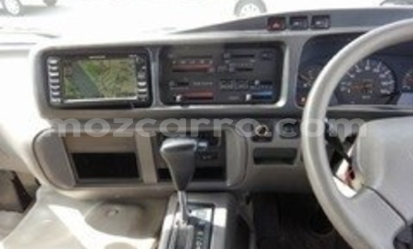 Nunua Ilio tumika Toyota Coaster Nyeupe Gari ndani ya Maputo nchini Maputo Nunua Ilio tumika Toyota Coaster Nyeupe Gari ndani ya Maputo nchini Maputo