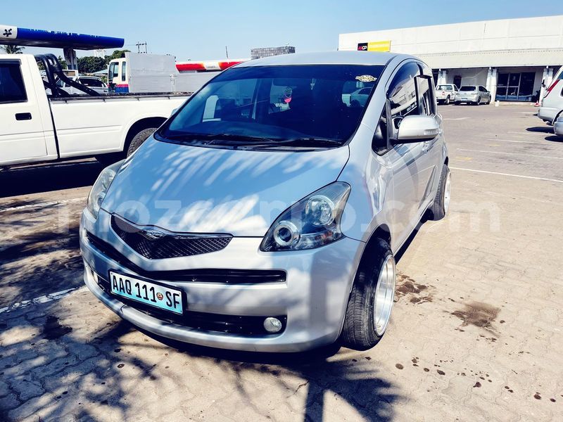 Big with watermark toyota ractis maputo maputo 13720