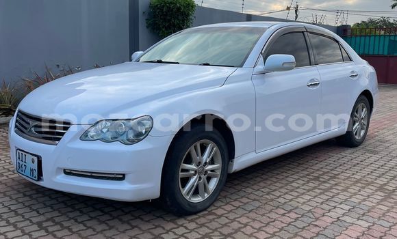 Buy Used Toyota Mark X White Car in Maputo in Maputo Buy Used Toyota Mark X White Car in Maputo in Maputo