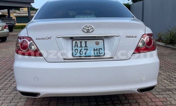 Buy Used Toyota Mark X White Car in Maputo in Maputo Buy Used Toyota Mark X White Car in Maputo in Maputo