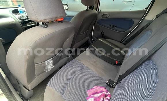 Nunua Ilio tumika Peugeot 206 Nyeupe Gari ndani ya Maputo nchini Maputo Nunua Ilio tumika Peugeot 206 Nyeupe Gari ndani ya Maputo nchini Maputo