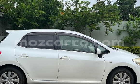 Comprar Usado Toyota Auris Branco Carro em Maputo em Maputo Comprar Usado Toyota Auris Branco Carro em Maputo em Maputo