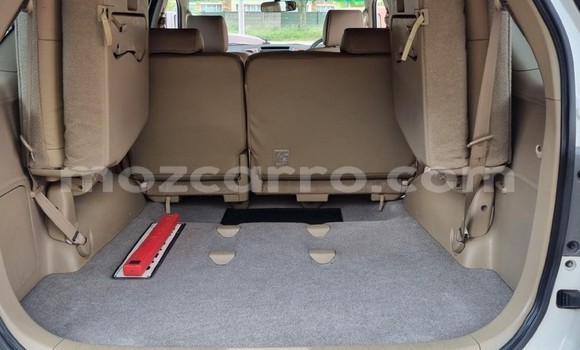 Nunua Ilio tumika Toyota Fortuner Nyekundu Gari ndani ya Maputo nchini Maputo Nunua Ilio tumika Toyota Fortuner Nyekundu Gari ndani ya Maputo nchini Maputo