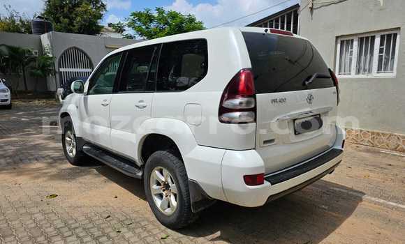 Buy Used Toyota Prado White Car in Maputo in Maputo Buy Used Toyota Prado White Car in Maputo in Maputo